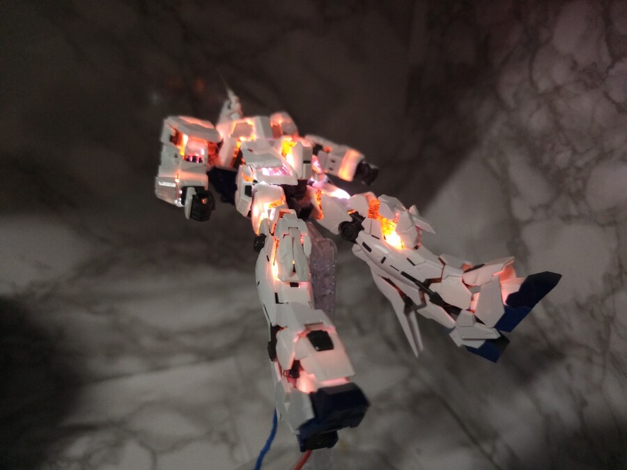 [RG] 유니콘 건담 LED 완성_6.jpg