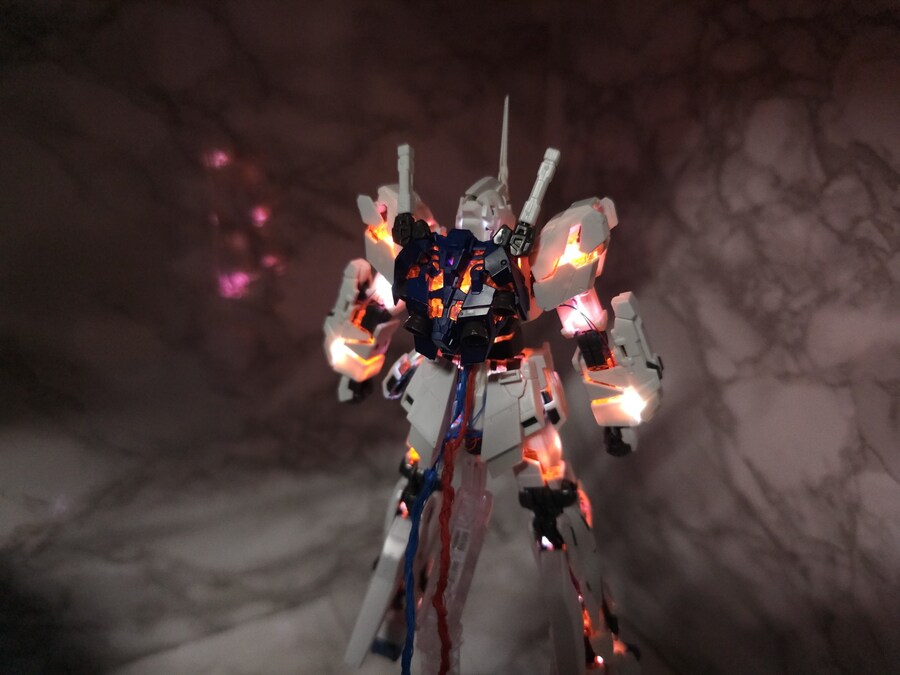 [RG] 유니콘 건담 LED 완성_10.jpg