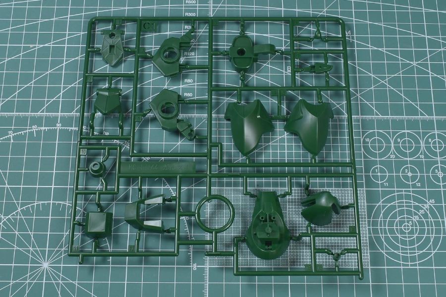 HGUC 1/144 갈루스 J 박스 / 런너 / 조립 설명서_16.jpg