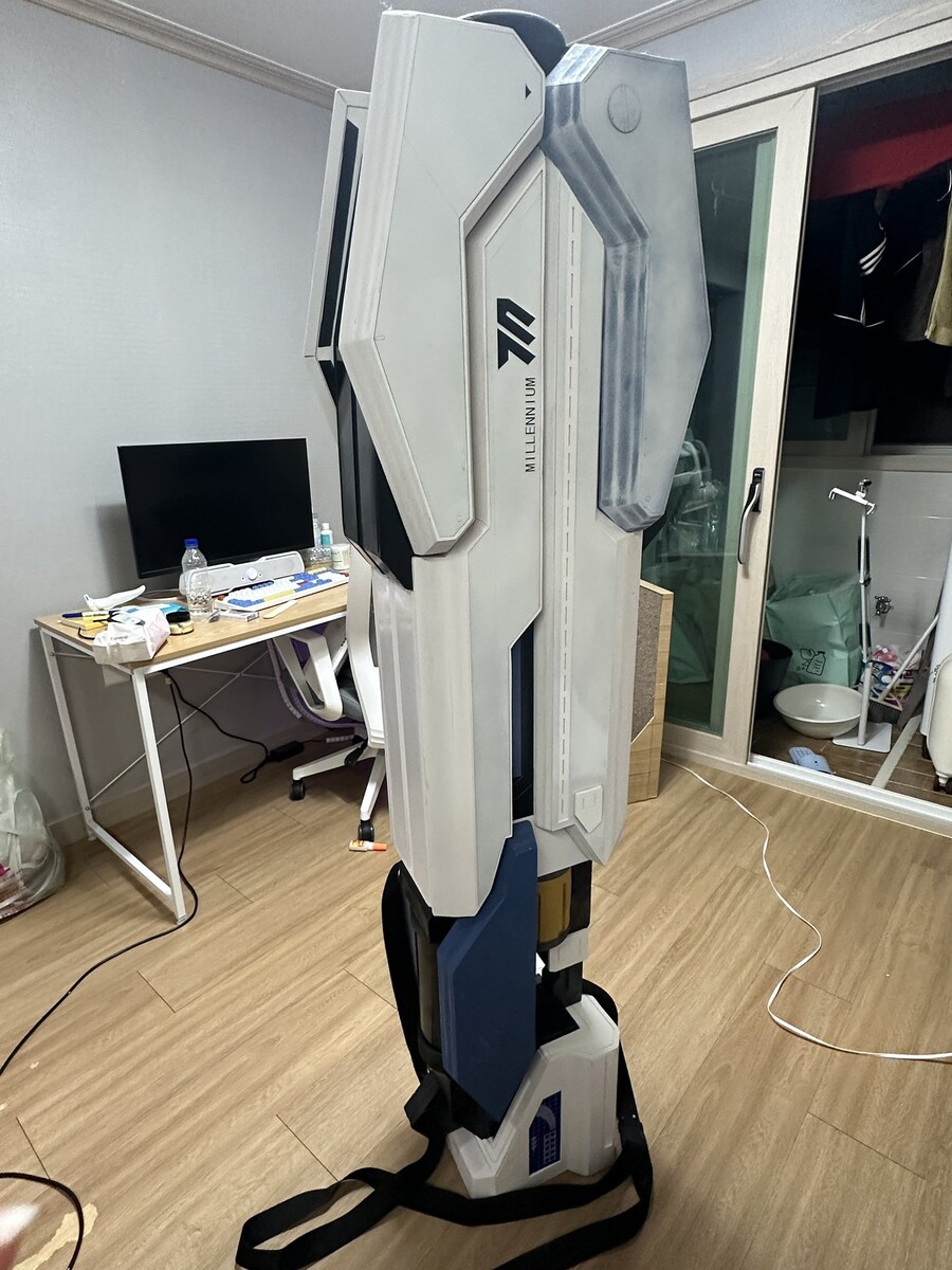 블루아카) 코스프레 난이도 최상인 학생_2.jpg