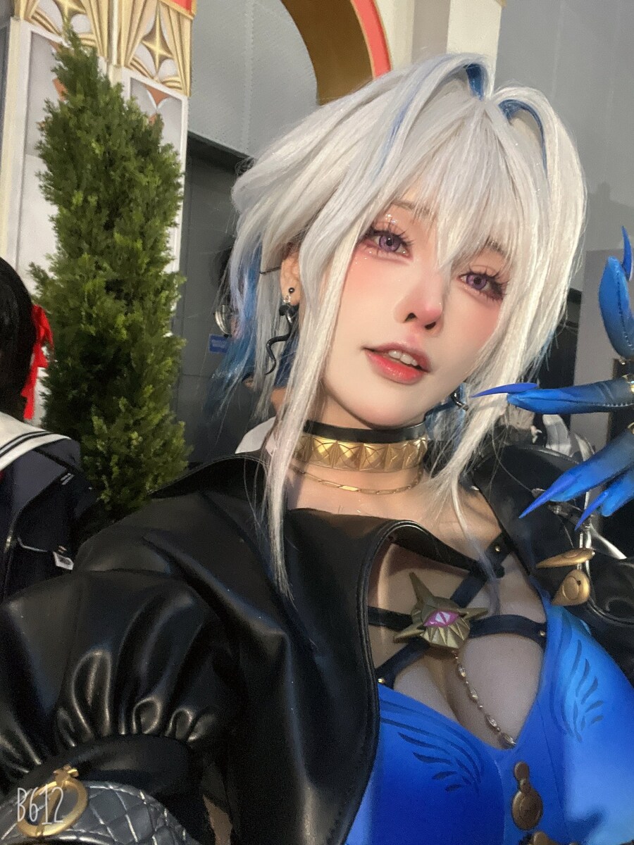스압)쿠로페스타 갈브레나 코스프레_1.png