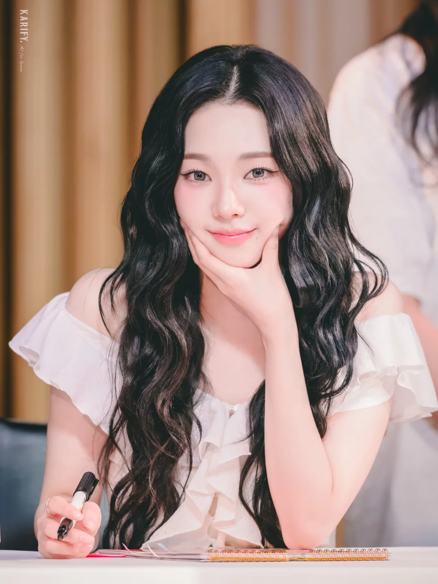 카리나~~~_5.webp