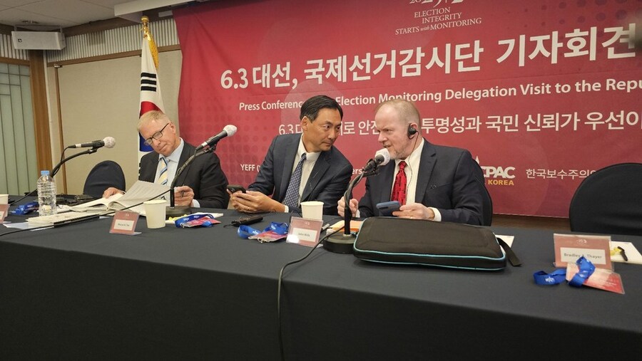 국제선거감시단 존 밀스 대령이…차관보로 국무부에 들어감_1.jpg