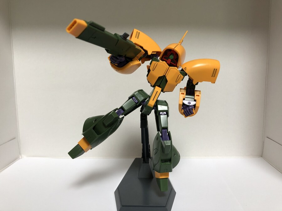 HGUC 앗시마_4.jpg