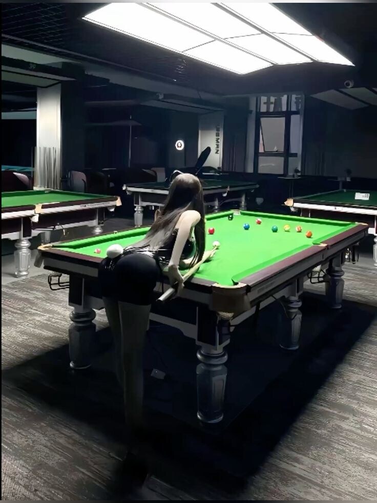 이런 누나가 포켓볼 내기하자고 따라오라하면 우짬_2.jpg