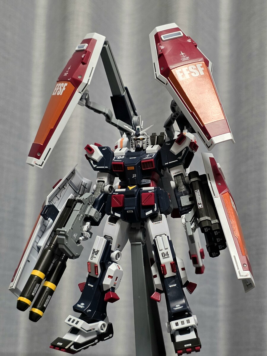 [HG] 풀아머 건담_건담 썬더볼트_14.jpg