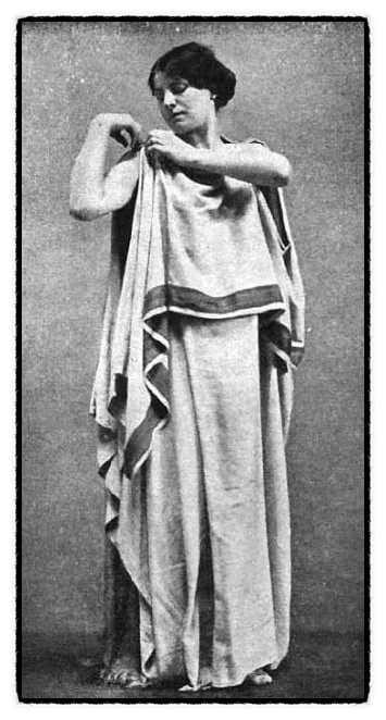 고대 그리스 복식 입는 법.jpg_1.webp