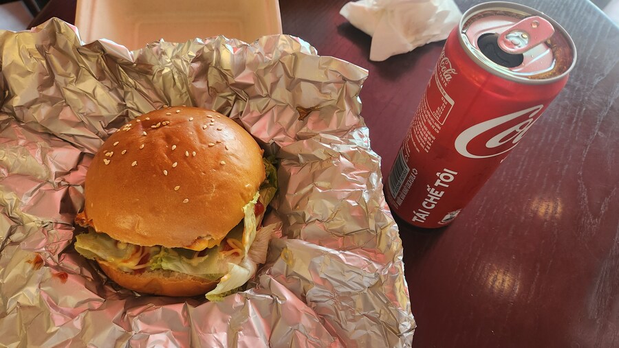 인터넷에서 화제증인 4500원 햄버거 콤보_1.jpg