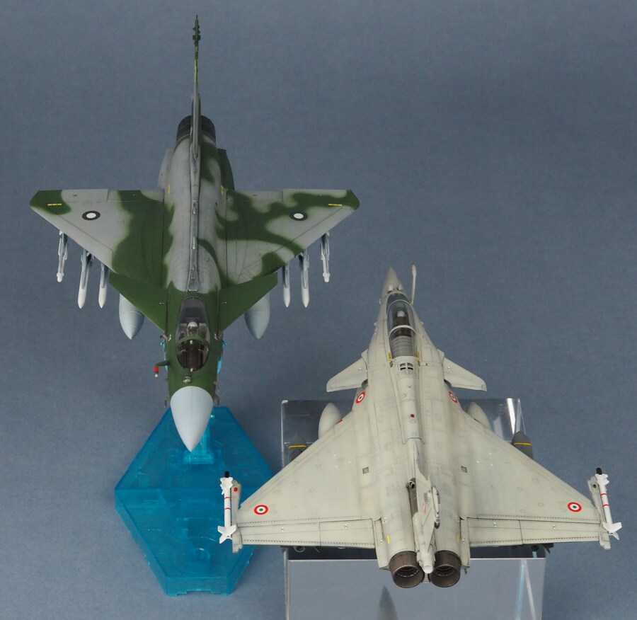 Trumpeter 1/72 J-10CE & Rafale (2 in 1)_11.jpg