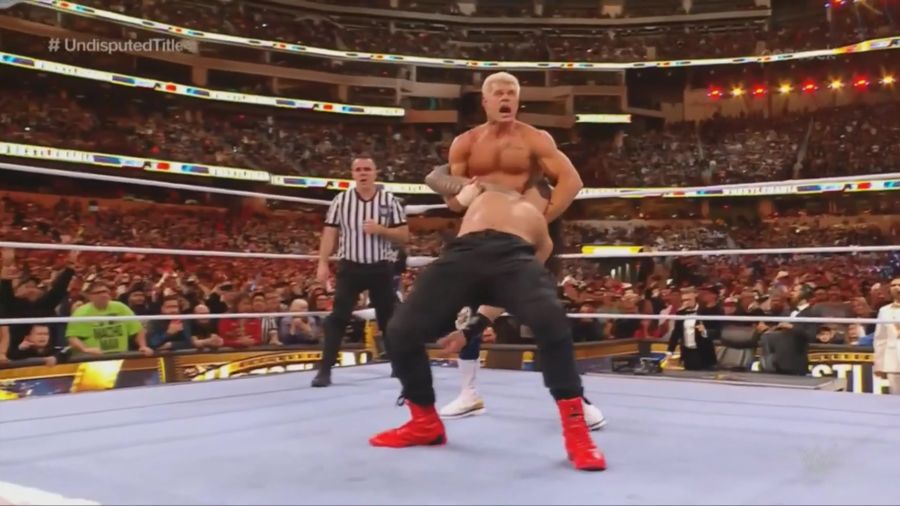 레슬매니아39때의 코디 로즈_1.jpg