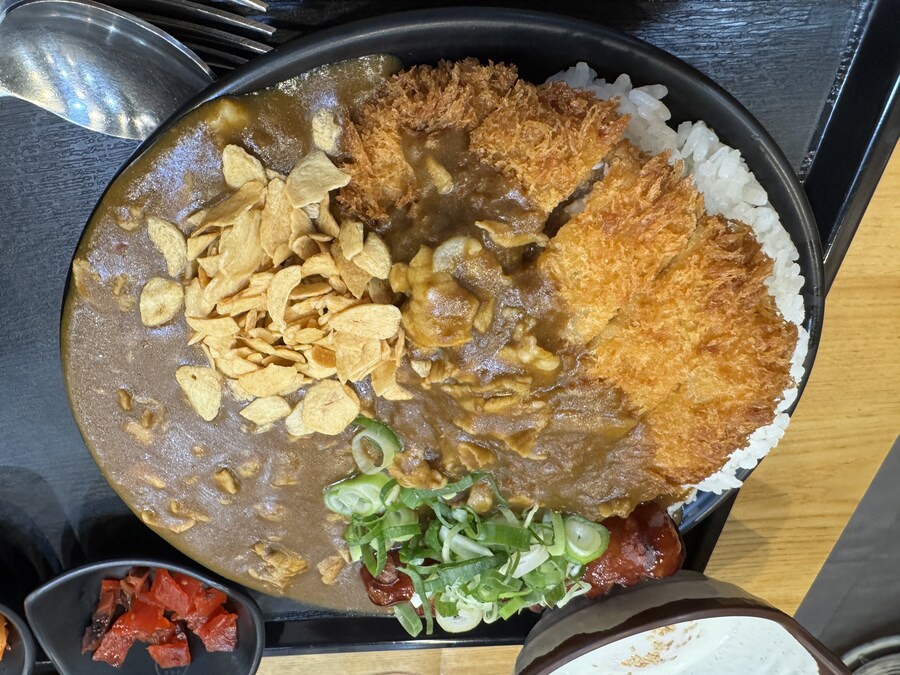 전 금요일마다 카레를 먹습니다._5.jpg