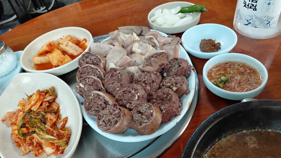 순대가 땡겨서 막무가내로 먹으러 갔음당_1.jpg
