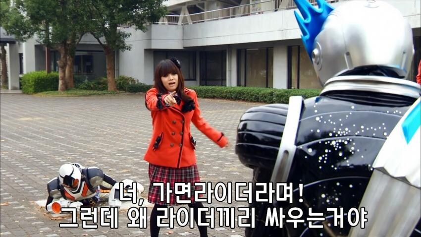 가면라이더)???:어째서 라이더끼리 싸우는거야?!_1.jpg