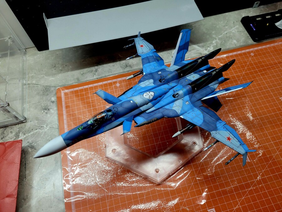 1/72 마크로스 SV-51_1.jpg