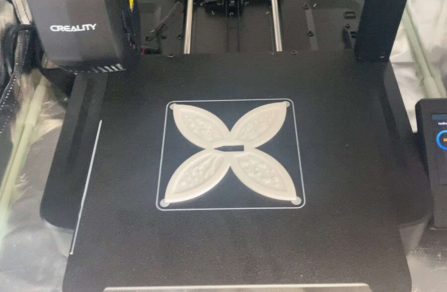 3D 프린터로 만든 귀멸의 칼날 코쵸우 시노부 일륜도_4.png