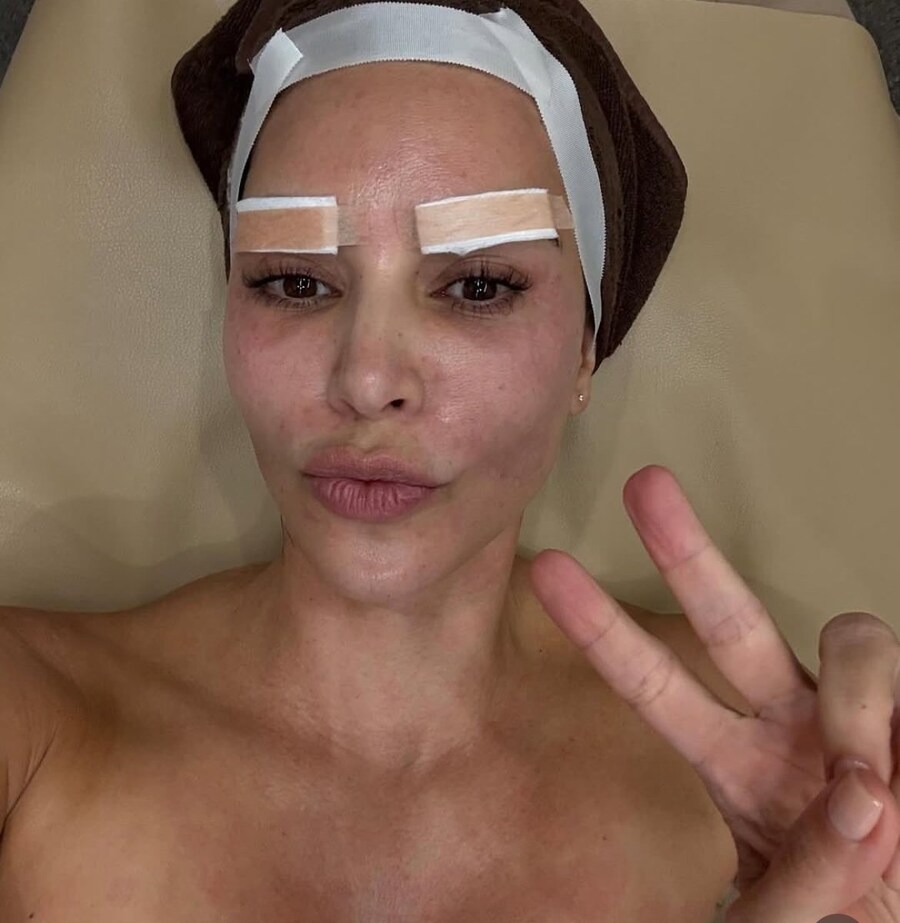 킴 카다시안이 광복절날 올린 사진.jpg_1.jpg