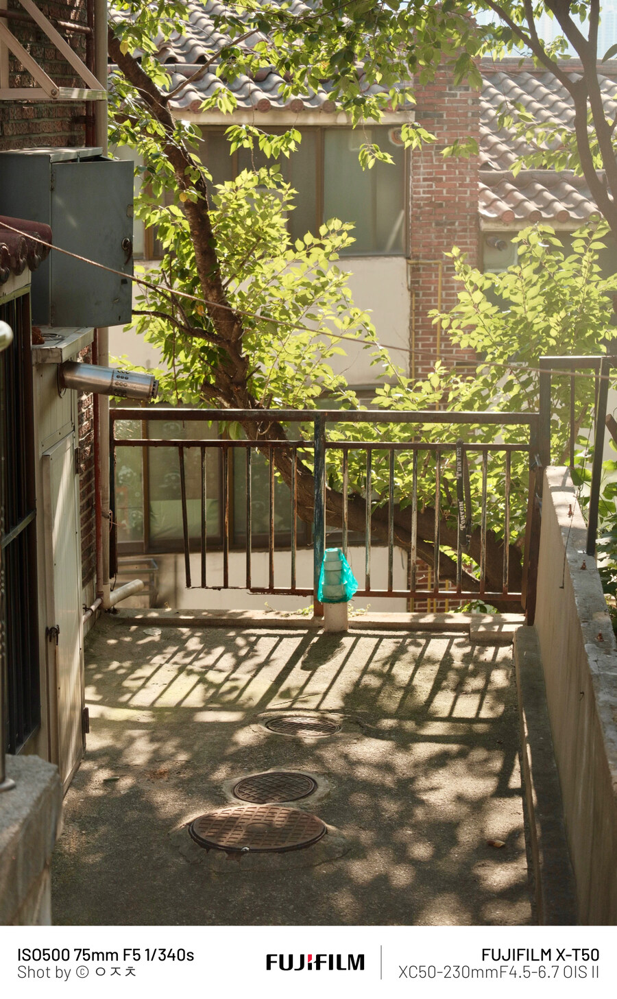 골목길 돌며 사진 찍기_15.jpg