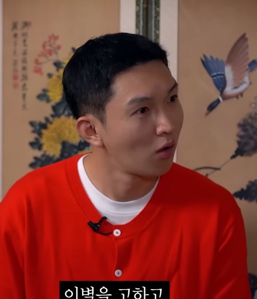 무서운 얘기보다 부모님 첫만남썰이 더 잘팔려버린 무당_36.jpg