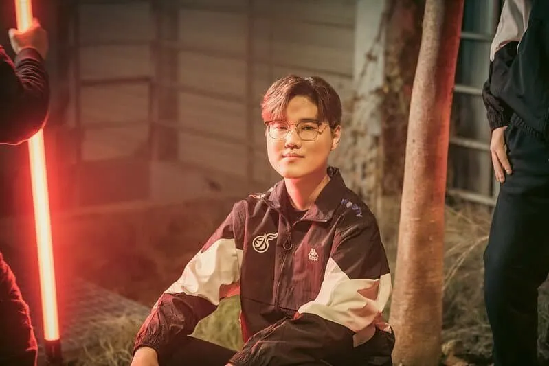 롤) 쵸비군 직스는 로아같은 거 가면 안됩니다.