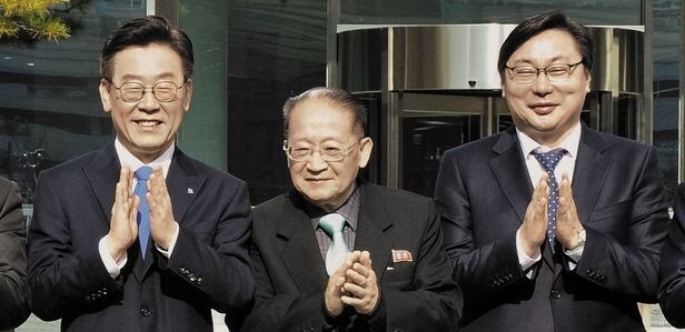김민웅인가 뭔가 하는 양반이 뭐하는 양반인지는 모르겠지만_2.jpg