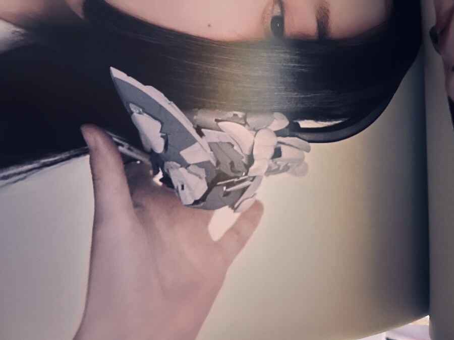 아이유 팬클럽 기념 키트를 받았는데요_2.jpg