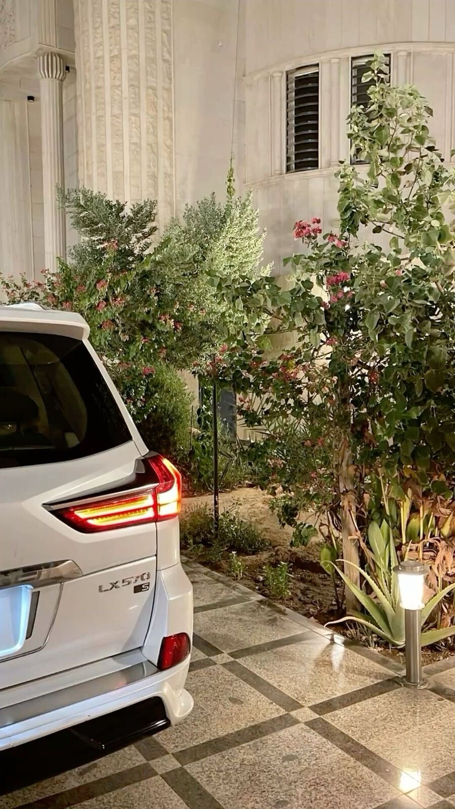 두바이 흙수저 구별법_2.jpg
