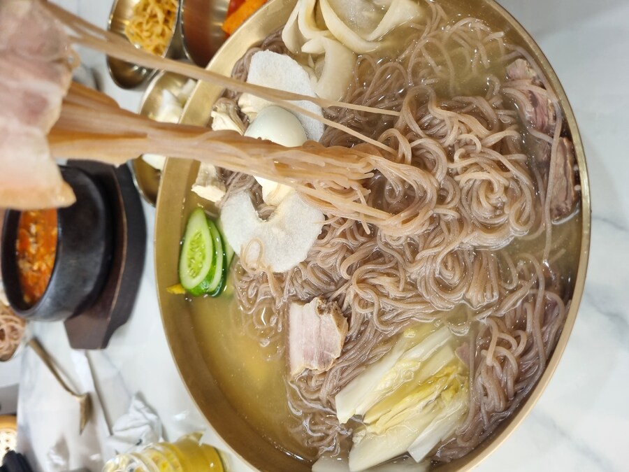 루리웹 최초!!...는 아니고 제 첫 평양냉면 전문점 일산 양각도에서_22.jpg