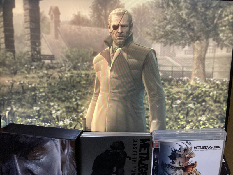 메탈기어 솔리드 Δ(델타) : 스네이크 이터 (일본판)_214.jpg