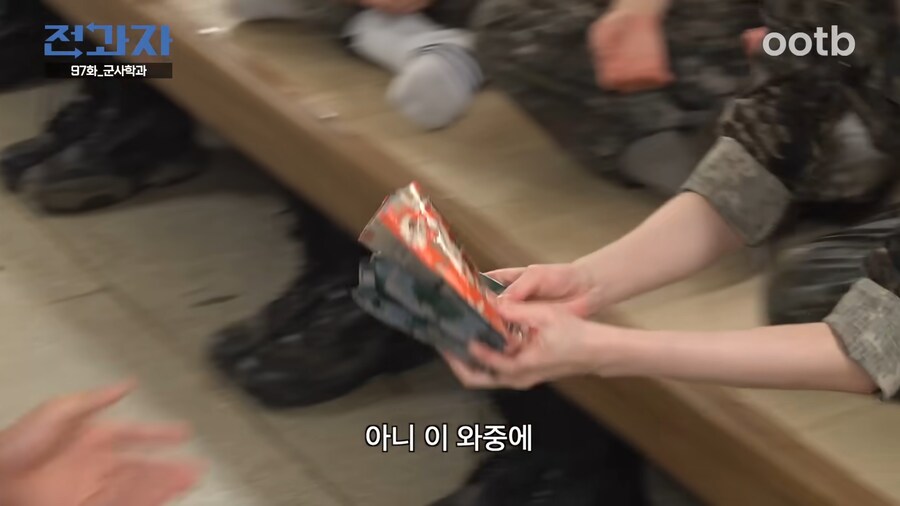 유튜브) 군대에서 마음이 아팠던 장원영_3.png