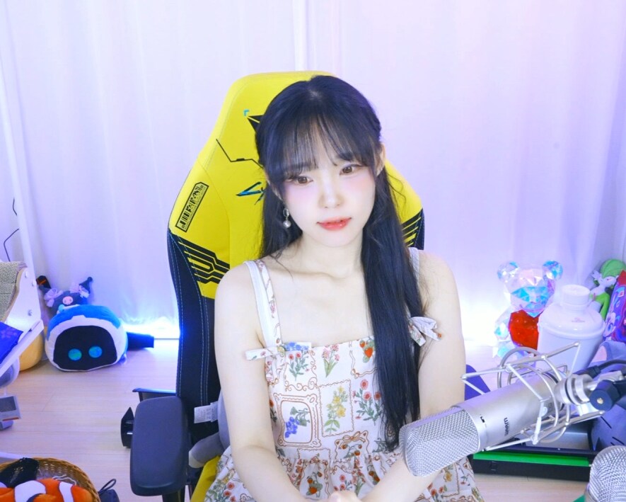 새봄TV] 리버스1999x어쌔신크리드 콜라보 광고+페리오드 서바이벌:마지막 시련_2.png