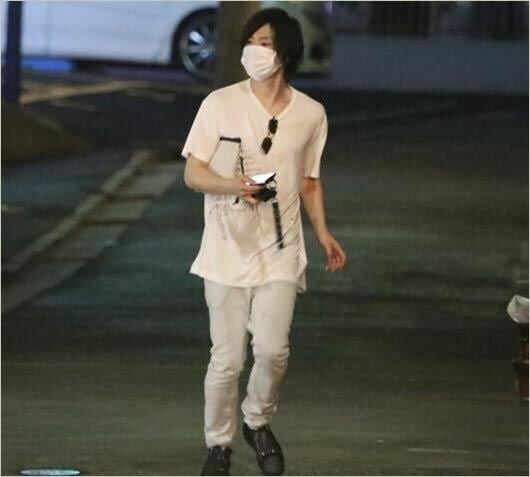 일본 연예인들 보는데 존예여자들이 의외로 남자 얼굴 안보네_13.jpg