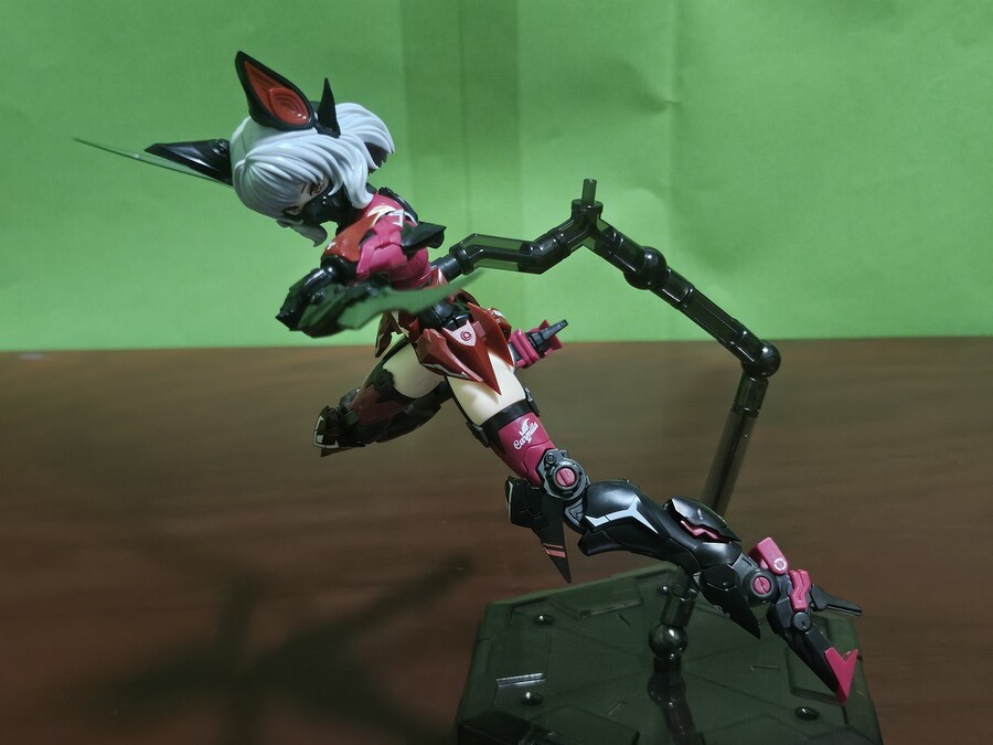 이스턴 모형 (A.T.K GIRLS) 어택걸 시리즈 엔드리스 나이트 카밀라 (1)_355.jpg