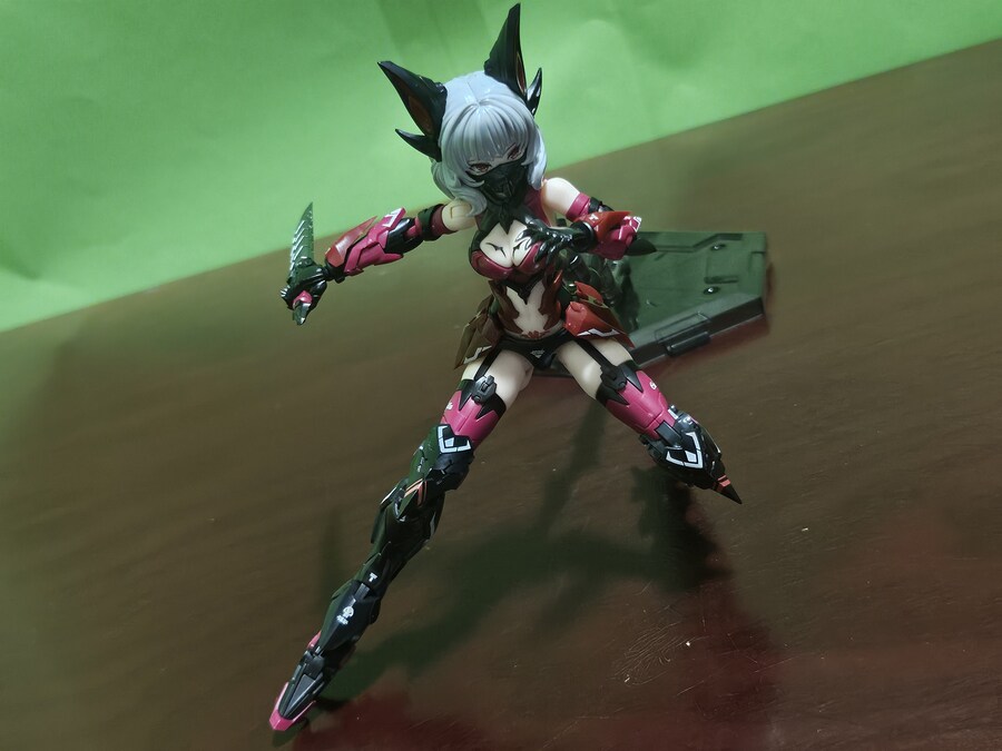 이스턴 모형 (A.T.K GIRLS) 어택걸 시리즈 엔드리스 나이트 카밀라 (1)_362.jpg