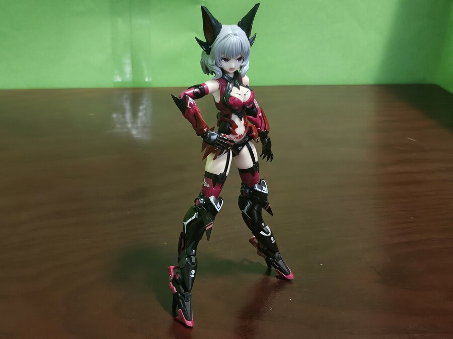 이스턴 모형 (A.T.K GIRLS) 어택걸 시리즈 엔드리스 나이트 카밀라 (1)_400.jpg