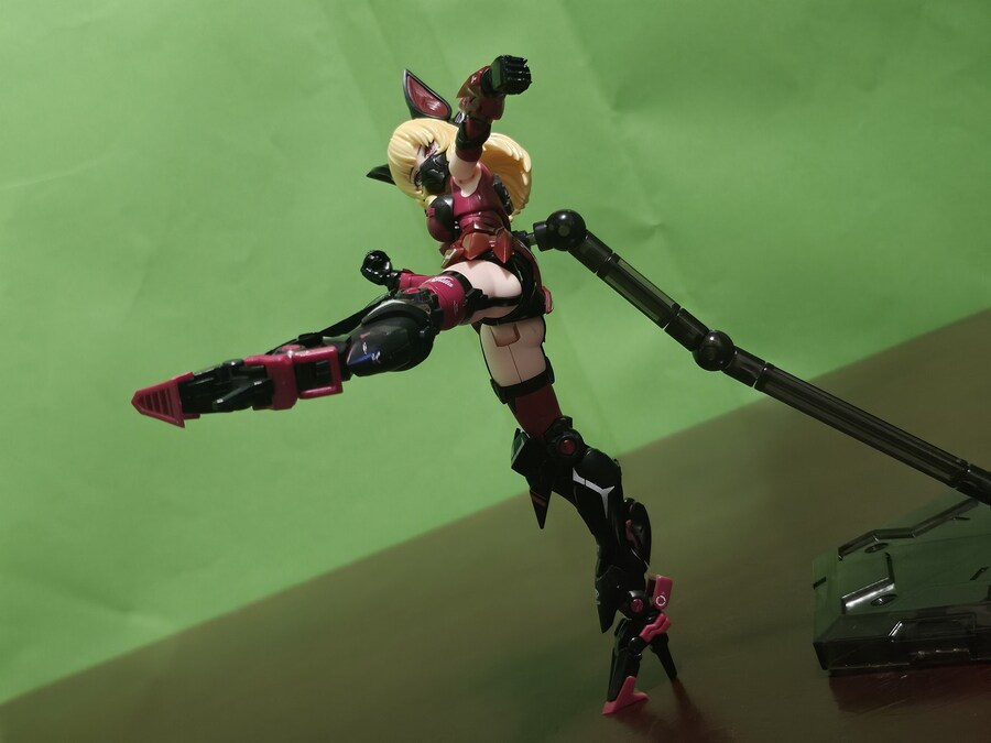 이스턴 모형 (A.T.K GIRLS) 어택걸 시리즈 엔드리스 나이트 카밀라 (2)_291.jpg