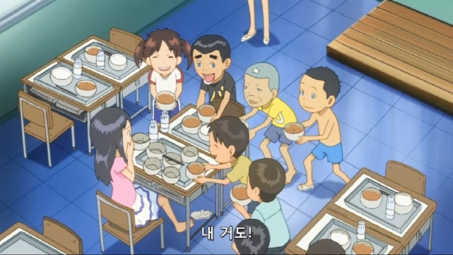 [괴짜가족]맛있게 먹는 사치코_1.jpg