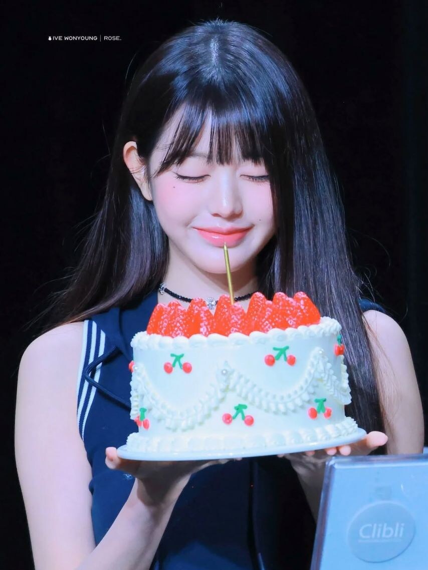 아이브 장원영_5.jpg