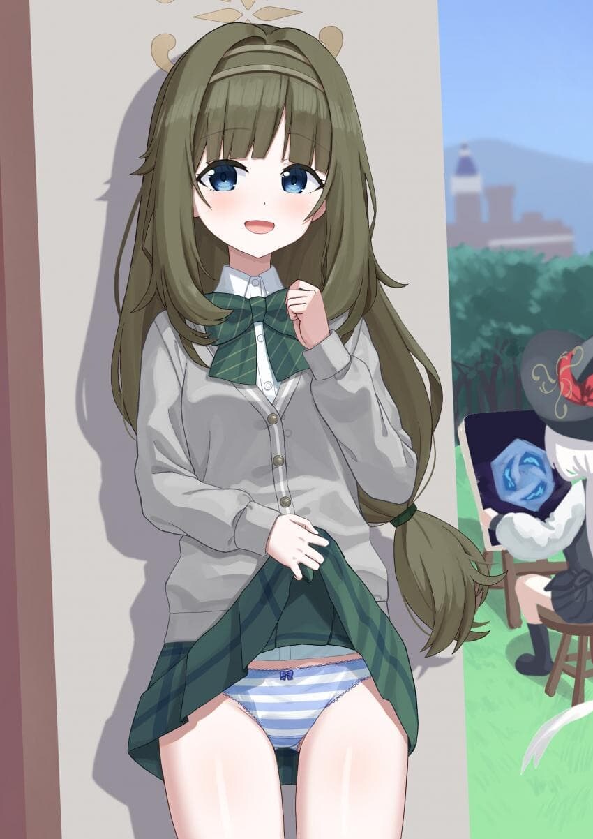 블루아카) 한적한 곳에서 몰래 팬티보여주는 츠무기_1.jpg