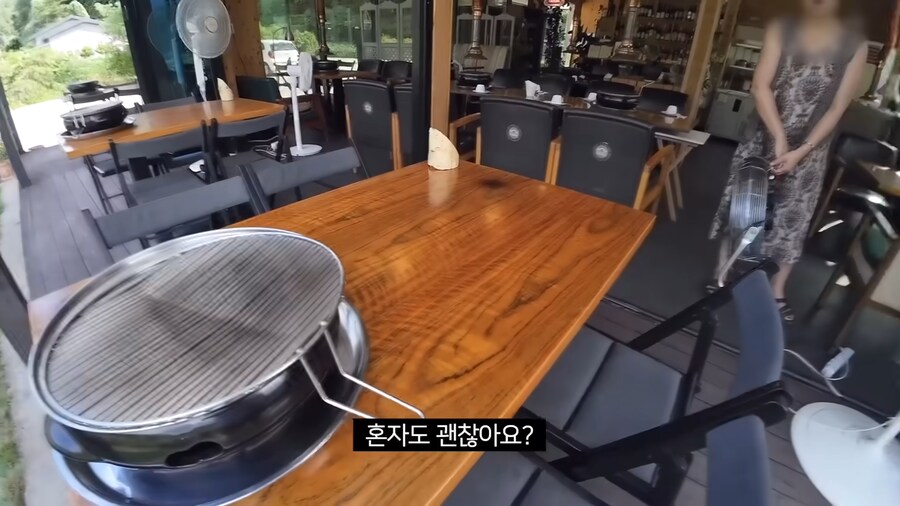 유튜브) 여행 유튜버 혼자라고 하니까 강릉 가게주인 반응..._8.png