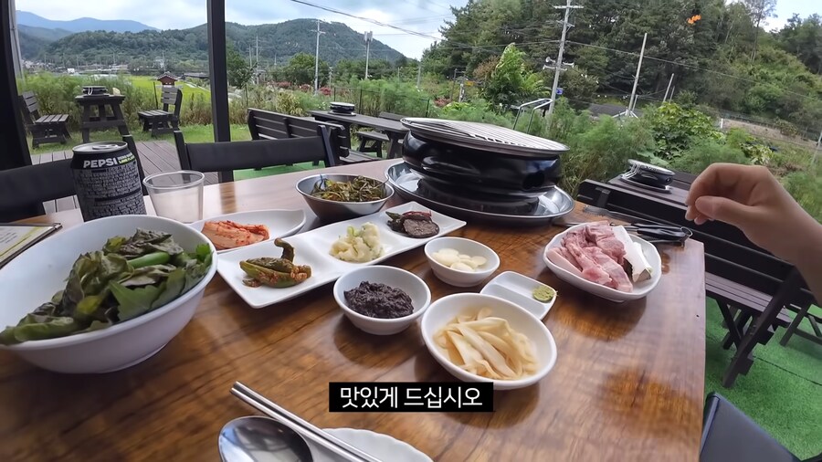 유튜브) 여행 유튜버 혼자라고 하니까 강릉 가게주인 반응..._11.png