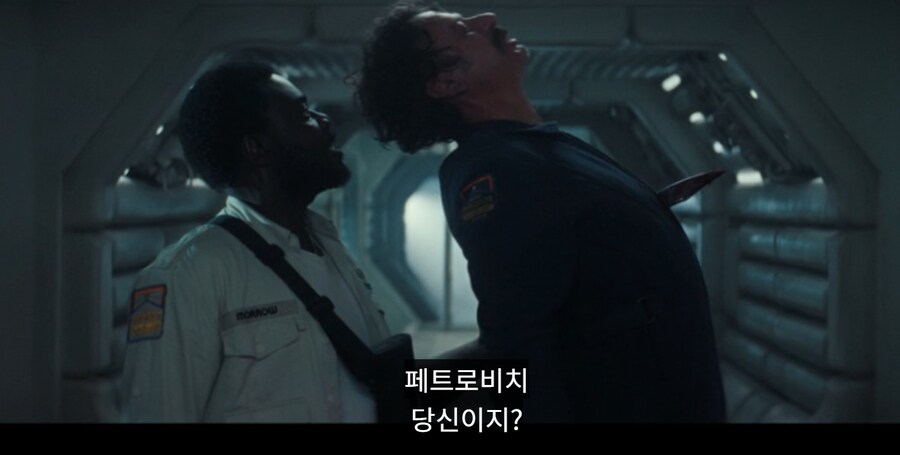 에일리언)스포) 동료를 버리는 어떤 냉혈한 악당의 이야기_24.jpg