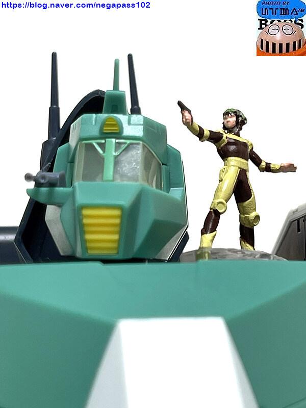 하이메탈R '워커 개리어'_62.jpg