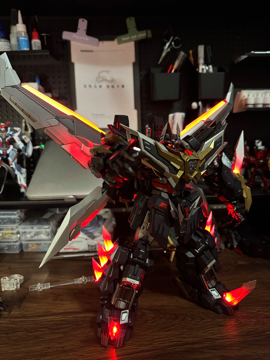 [CCS토이즈] 얼티밋 단쿠가 디테일 리뷰 및 실제품 포징_32.jpg