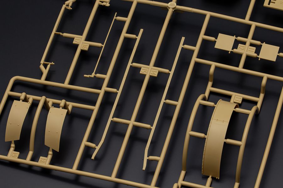 [아카데미 과학] 1/35 독일 3호전차 N형 아프리카 군단 런너 사진_29.png