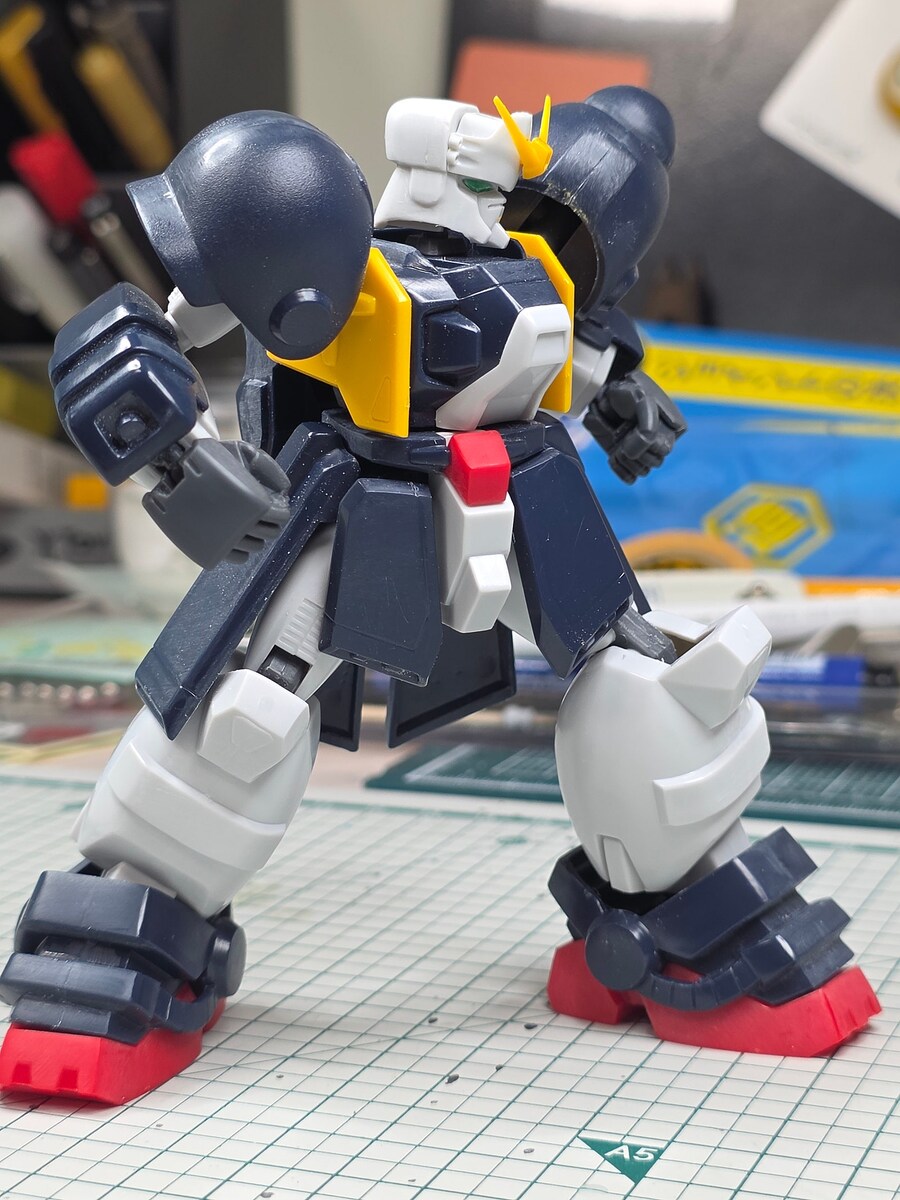 [즐거운 구판] 1/144 볼트 건담 및 드래곤 건담 개수_1.jpg