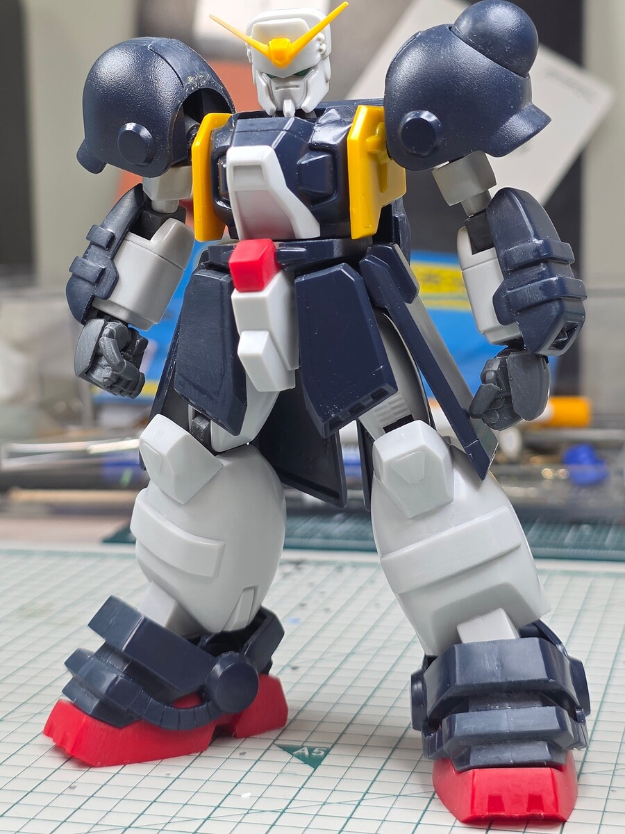 [즐거운 구판] 1/144 볼트 건담 및 드래곤 건담 개수_2.jpg