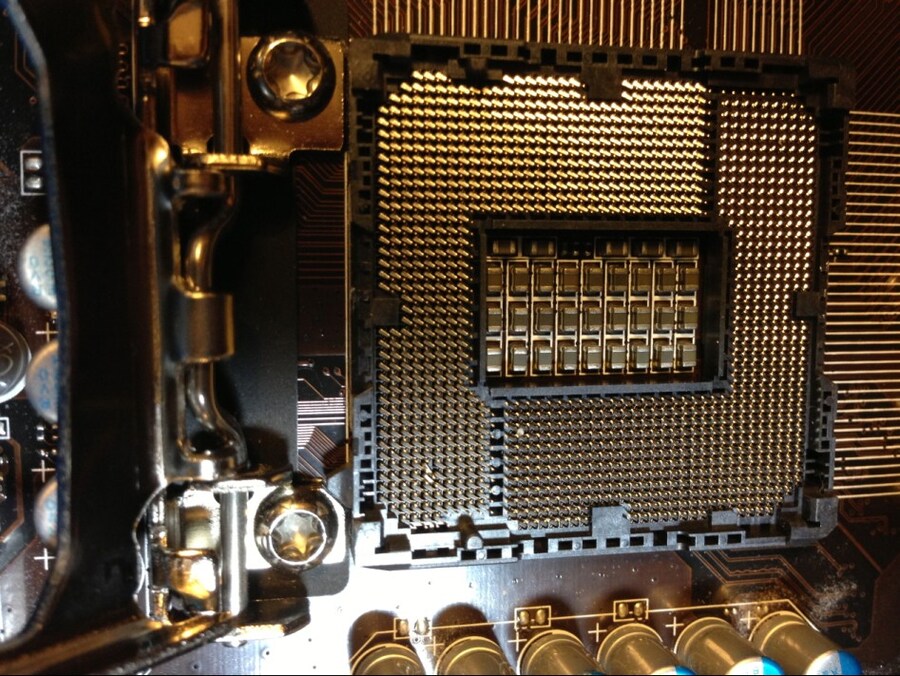 [혐] 컴덕들 기절하는 짤_2.jpg