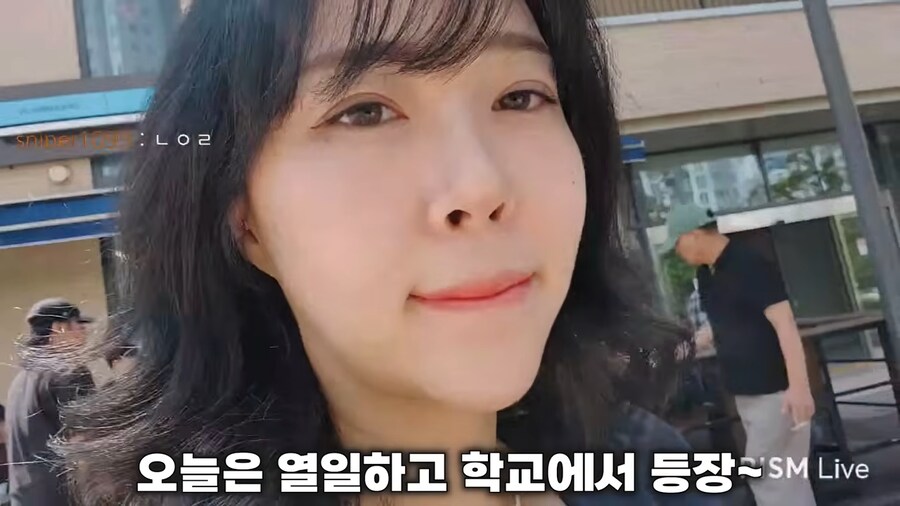 유튜브) 대학이나 가서 수업째고 밥술먹방 찍는 유튜버_1.png
