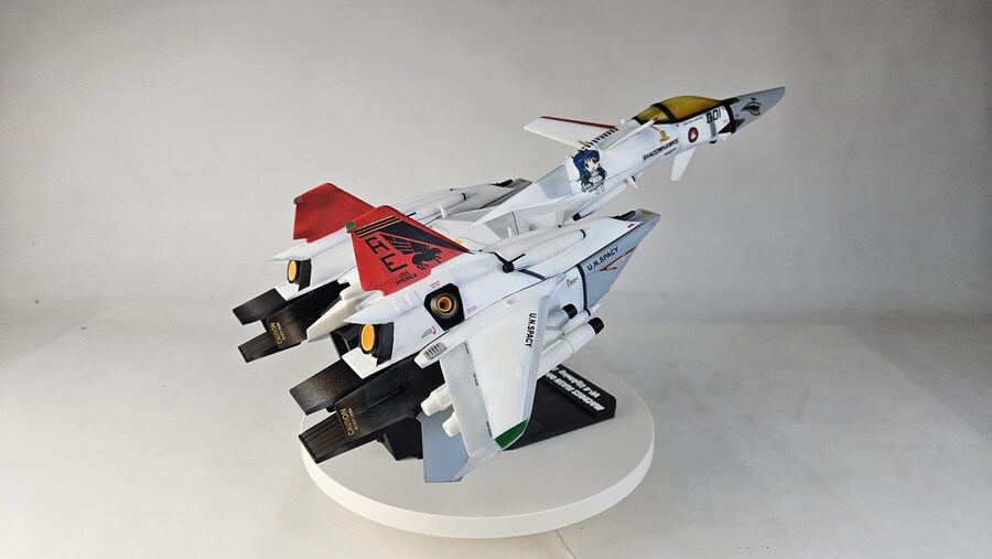 1/24 VF-4 LIGHTNINGIII [MACROSS FLASH BACK]_36.jpg