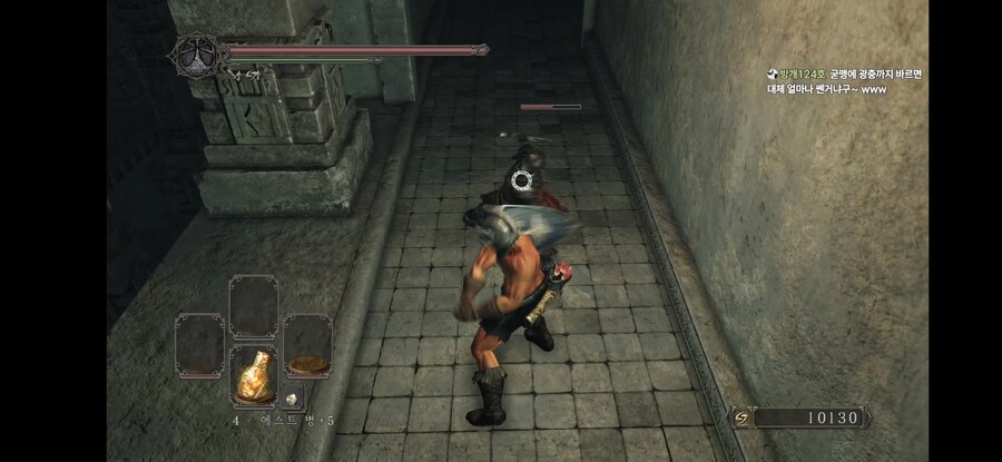 닼소울) 아니 스꼴라 맨주먹 성능 미쳤네 ㅋㅋㅋ_1.jpg